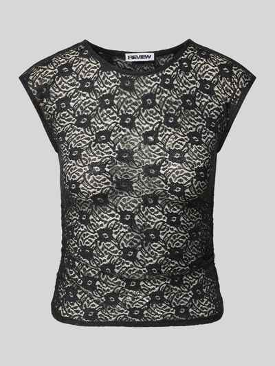 Produktfoto, T-Shirt aus Spitze mit Raffung an der Seitennaht von REVIEW, Elastischer-Material-Mix, Körpernahe Passform, Rundhalsausschnitt, Rückenlänge 45 cm bei Größe S, schwarzes Spitzenmuster auf hellem Untergrund, feine florale Textur.