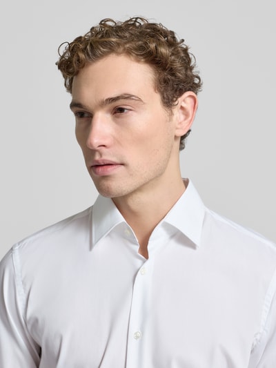 BOSS Regular Fit Businesshemd mit extra langem Arm Weiss 3