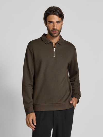 Lindbergh Relaxed Fit Poloshirt mit Label-Detail Schlamm 4