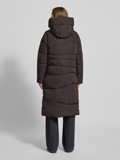 Mazine Steppmantel mit Kapuze und Eingrifftaschen Aubergine 5