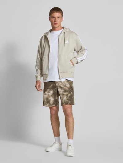 adidas Sportswear Szorty z dzianiny dresowej z elastycznym pasem Oliwkowy 1