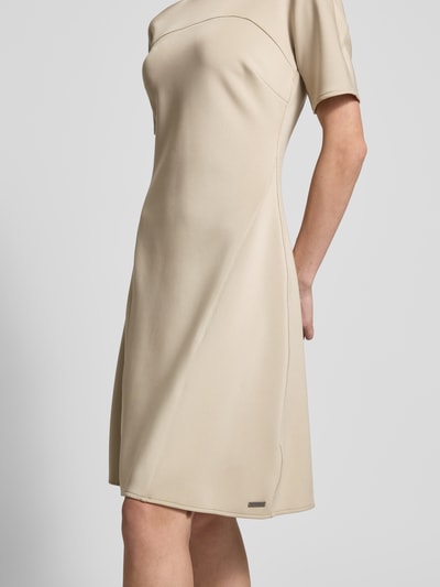 Calvin Klein Womenswear Knielanges Kleid mit Teilungsnähten Taupe 3