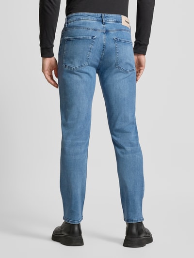 BOSS Regular Fit Jeans mit Label-Detail Modell 'Maine' Bleu 5