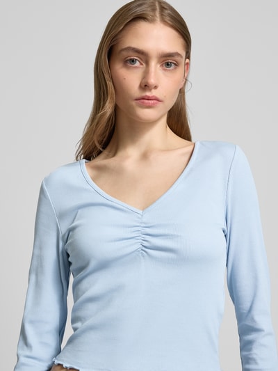 Only Slim Fit Langarmshirt aus Baumwoll-Mix mit Frill-Abschlüssen Modell 'BETTY' Hellblau 3