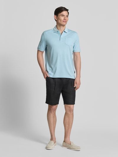 bugatti Koszulka polo o kroju regular fit z brustaszą i wyhaftowanym logo Morski 1