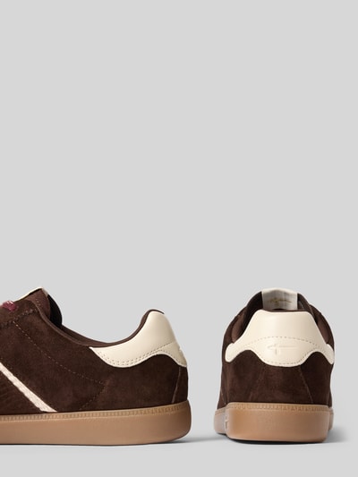 Produktfoto, Sneaker aus Leder-Textil-Mix von Tamaris in Braun und Creme mit glatter Sohle, Damen Sneaker von Tamaris.
