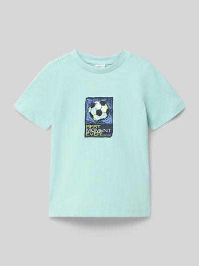 Produktfoto, Regular Fit T-Shirt aus reiner Baumwolle von s.Oliver RED LABEL, Kinder T-Shirt in Optik: Unifarben mit Motiv-Print und Label-Schriftzug auf weichem Jersey, Rundhals, Kurzarm, glatte Textur.