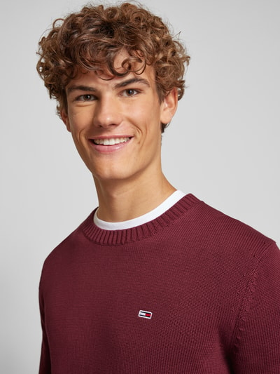 Tommy Jeans Slim fit gebreide pullover met logobadge Bordeaux - 3