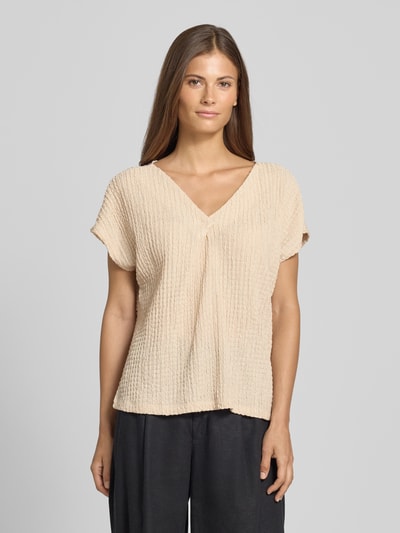 Christian Berg Woman Relaxed fit T-shirt met V-hals en sierplooi Zand - 4