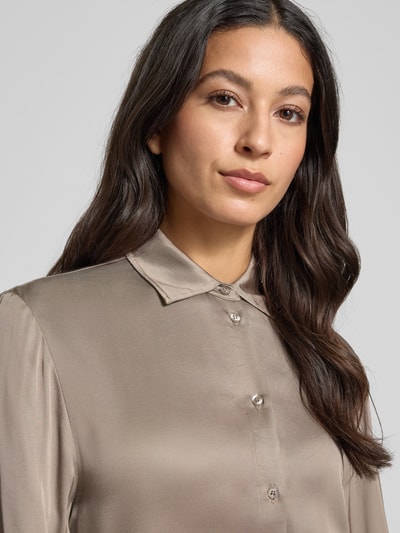 Emily Van den Bergh Regular fit blouse van viscose met knoopsluiting Middenbruin - 3