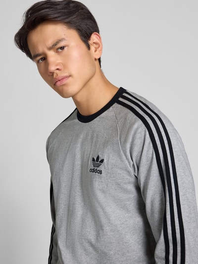 adidas Originals Shirt met lange mouwen en labelstitching Middengrijs - 3