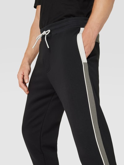 MCNEAL Sweatpants im Colour-Blocking-Design Schwarz 3