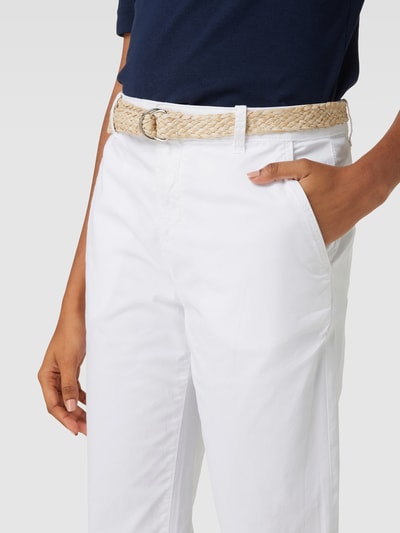 Esprit Chino in unifarbenem Design mit Gürtel Weiss 3