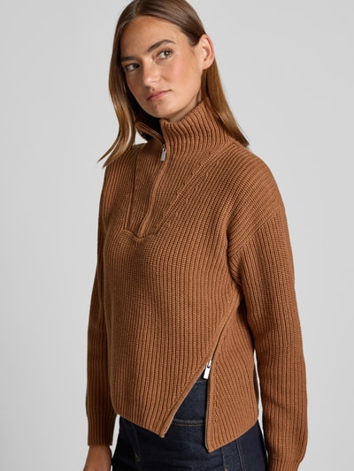 Oui Sweter z dzianiny ze stójką i zamkiem błyskawicznym Camel 3