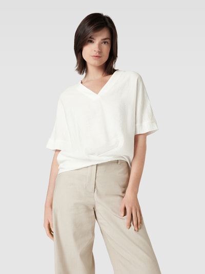 Christian Berg Woman Blusenshirt aus Viskose-Mix mit V-Ausschnitt Offwhite 4