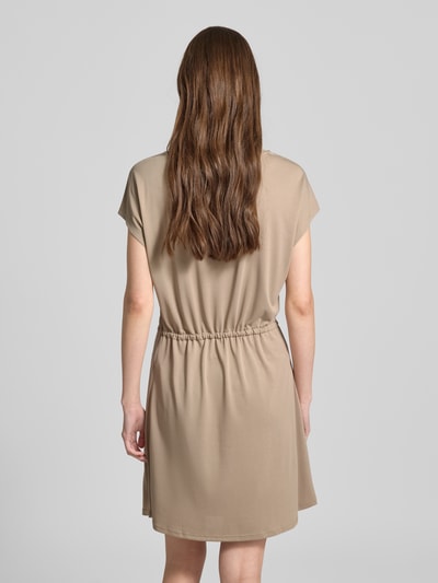 Only Getailleerde knielange jurk van viscosemix, model 'HANNAH' Zand - 5