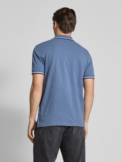 Christian Berg Men Poloshirt mit Label-Stitching Jeansblau 5