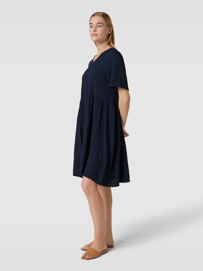 Soft Rebels Knielange jurk met structuurmotief, model 'Adaline' Marineblauw - 1