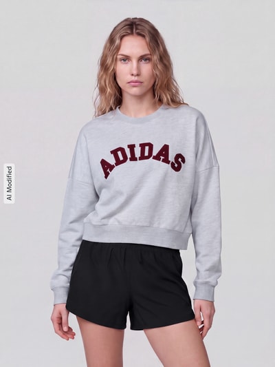 adidas Sportswear Sweatshirt mit kontrastierendem Logo-Schriftzug Hellgrau Melange 4