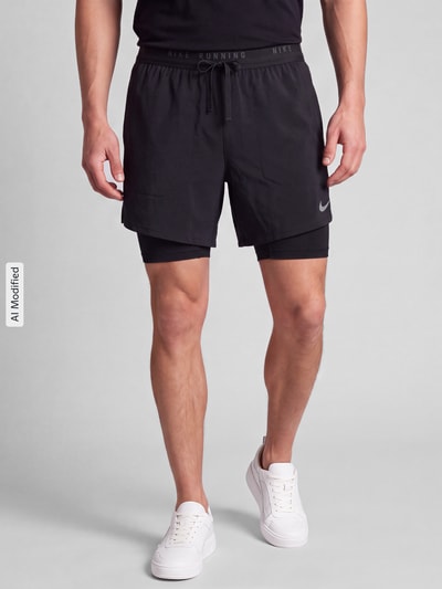 Nike Training Regular Fit Sportshorts mit Dri-FIT-Technologie Modell 'STRIDE 5IN HYBRID' Black 4