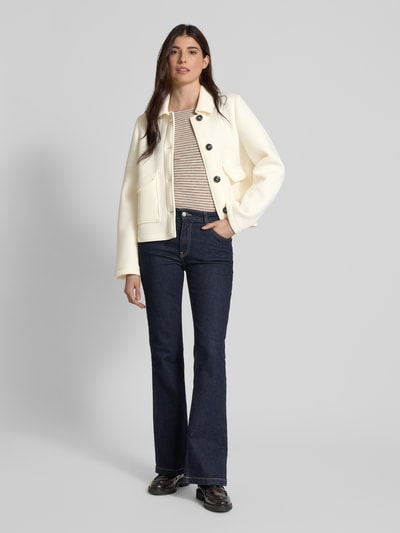 Christian Berg Woman Selection Regular Fit Jacke mit Umlegekragen und Eingrifftaschen Offwhite 1
