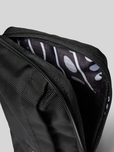 CHAMPION Torebka na długim pasku z detalem z logo Czarny 3