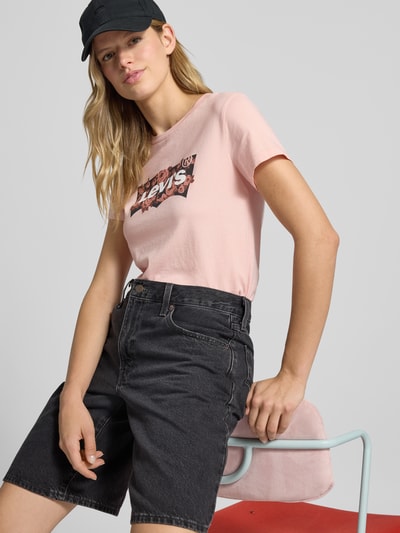 Levi's® T-Shirt mit Label-Print und Rundhalsausschnitt Altrosa 3
