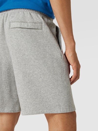 Nike Sweatshorts met labelprint, model 'Club Short' Lichtgrijs gemêleerd - 3