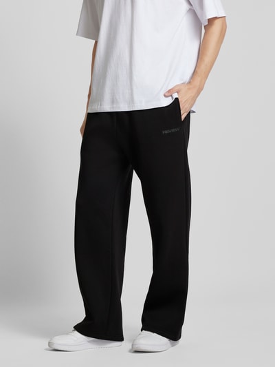 REVIEW Sweatpants mit Label-Print Black 4