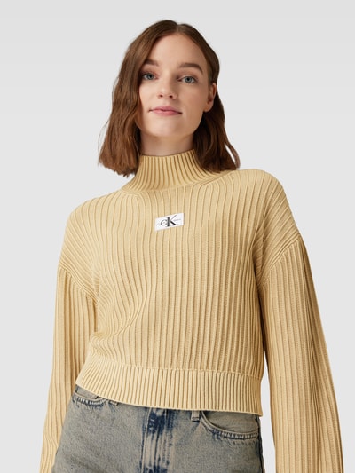 Calvin Klein Jeans Sweter z dzianiny z naszywką z logo Piaskowy 3