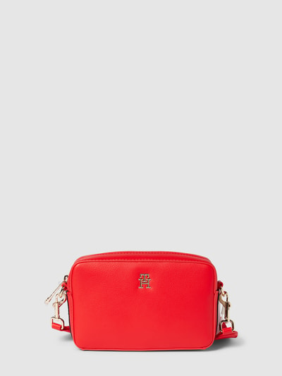 Tommy Hilfiger Camera Bag mit Label-Applikation Modell 'ESSENTIAL' Hellrot 1