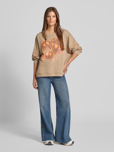 miss goodlife Relaxed Fit Sweatshirt mit Motiv-Print Sand 1