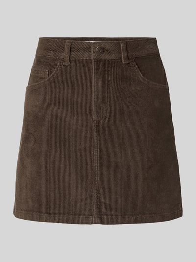 Produktfoto, Minirock aus Baumwoll-Mix in Cord-Optik Modell 'Yolanda' von NOISY MAY®, braun, sichtbare Rillenstruktur, 5-Pocket-Design, Knopf- und Reißverschluss, figurbetont, glatte Oberfläche, Vorderansicht, Damenmode.