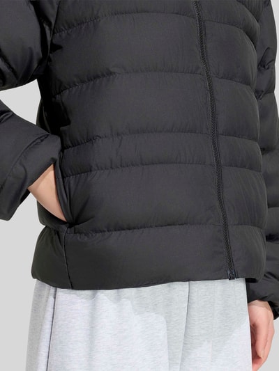 adidas Sportswear Kurtka pikowana o kroju regular fit z nadrukiem z logo Czarny 3