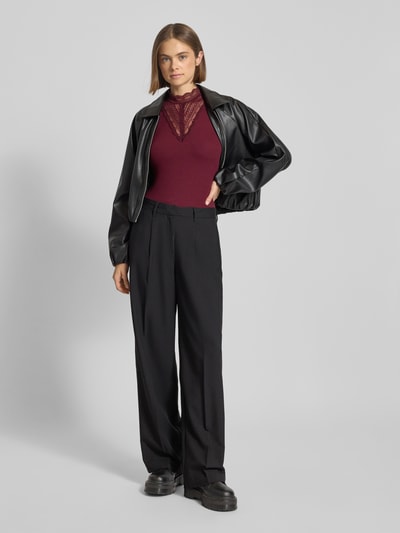 Only Bluzka z długim rękawem o kroju slim fit z mieszanki wiskozy model ‘TILDE’ Bordowy 1