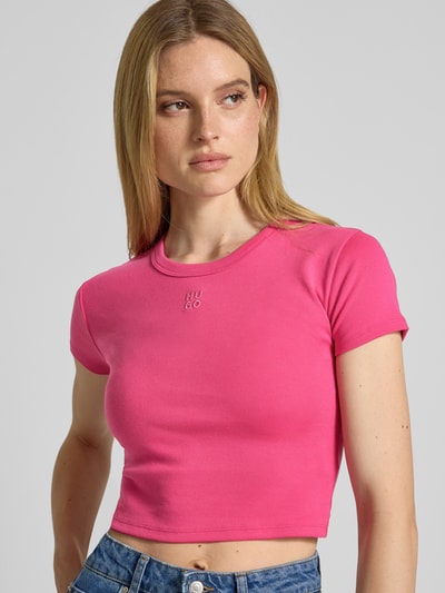 HUGO T-shirt krótki z wyhaftowanym logo Mocnoróżowy 3