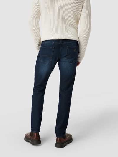 ARMANI EXCHANGE Slim Fit Jeans mit Brand-Detail (dunkelblau 