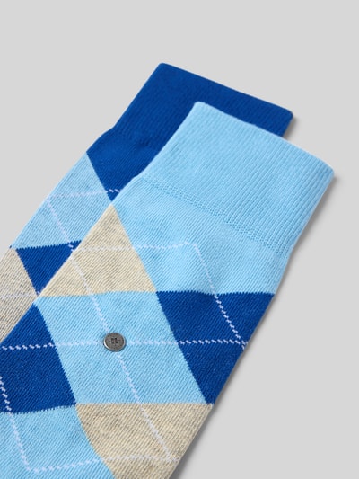 Produktfoto, Socken mit Label-Applikation Modell 'Everyday' im 2er-Pack von Burlington, blauer Baumwoll-Mix mit Rippbündchen und Label-Print