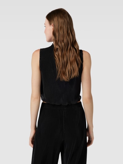 ONLY Crop Top mit Muschelsaum Modell 'NISHE' Black 5