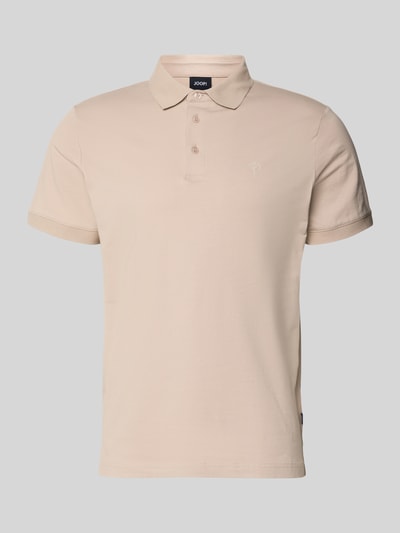 Produktfoto, Regular Fit Poloshirt mit Knopfleiste Modell 'Carlosjuan' von JOOP! Collection in Beige, Baumwoll-Mix mit Stretch-Anteil, kurze Knopfleiste, Rückenlänge bei Größe M 69 cm, glatte Textur