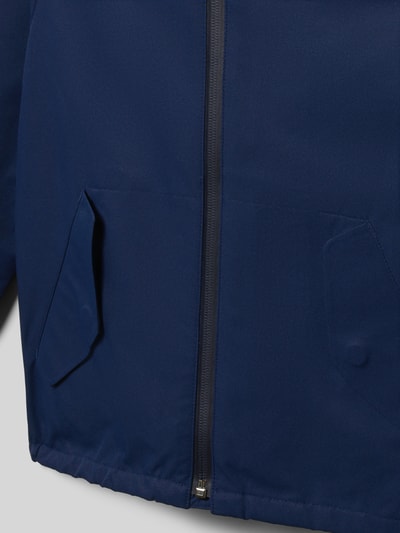 Produktfoto, Regular Fit Blouson mit Kapuze von Polo Ralph Lauren Kids, Optik: Unifarben, elastischer Ärmelabschluss, seitliche Eingrifftaschen mit Druckknopf, feine Struktur, dunkles Blau, Logo-Stitching, verdeckter Reißverschluss mit Weitenregulierung innen