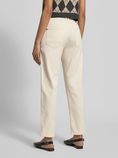 MAC Slim Fit Hose mit aufgesetzten Taschen Modell 'Iowa' Offwhite 5