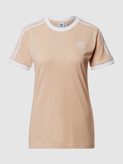 adidas Originals T-Shirt aus reiner Baumwolle mit Logo-Stitching Apricot 2