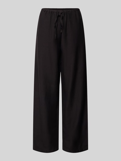 Produktfoto, schwarze Damen Stoffhose aus Viskose-Mix mit Leinen-Anteil, Wide-Leg-Pants, Eingrifftaschen, Tunnelzug, Modell 'PRISILLA' von Vila, Bundweite 35 cm, Innenbeinlänge 82 cm, schlichte Textur