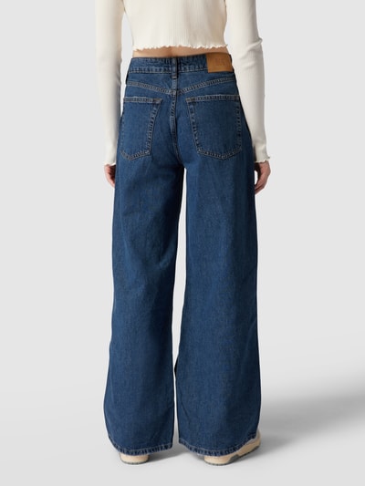 BDG Urban Outfitters Jeansy z naszywką z logo model ‘Puddle’ Jeansowy niebieski 5