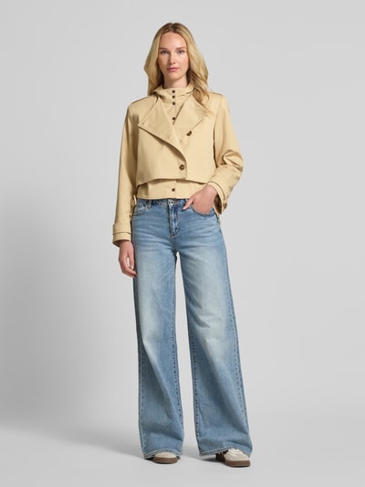 Bash Jacke mit asymmetrischer Knopfleiste Modell 'TRENCH THYM' Beige 1