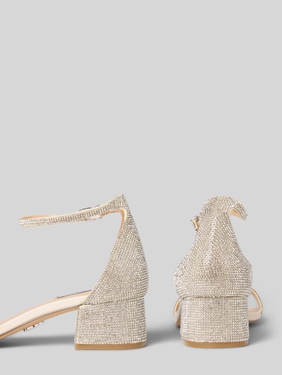 Produktfoto, Sandalette mit Strasssteinbesatz Modell 'Gena' von Steve Madden, eckige Form, Blockabsatz, dünner Riemen, glatte Sohle, Rückansicht