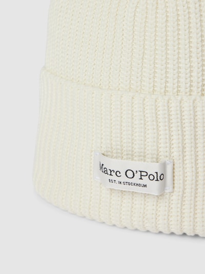 Marc O'Polo Czapka beanie z naszywką z logo Złamany biały 2