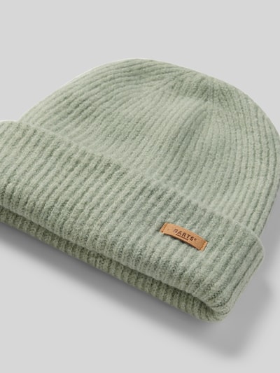 Produktfoto, hellgrüne Beanie mit Label-Patch Modell 'Witzia Beanie' von Barts, Damen Mütze, gerippte Textur, weiche Optik