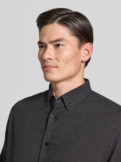 ARMEDANGELS Relaxed Fit Freizeithemd aus reiner Baumwolle Modell 'ARAAMO' Anthrazit Melange 3